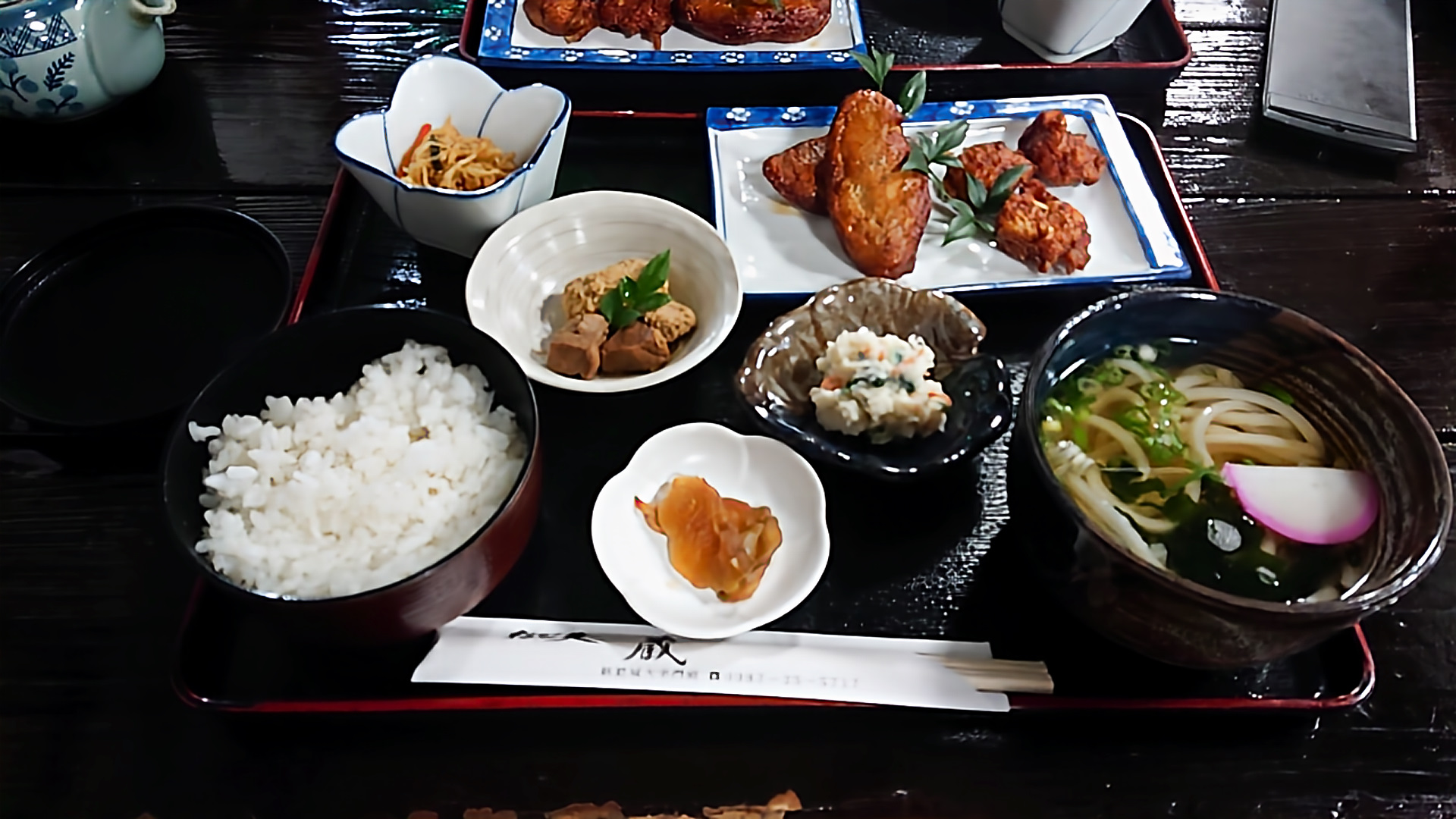 おび天定食（おび天、厚焼玉子、うどん、小鉢の郷土料理膳）